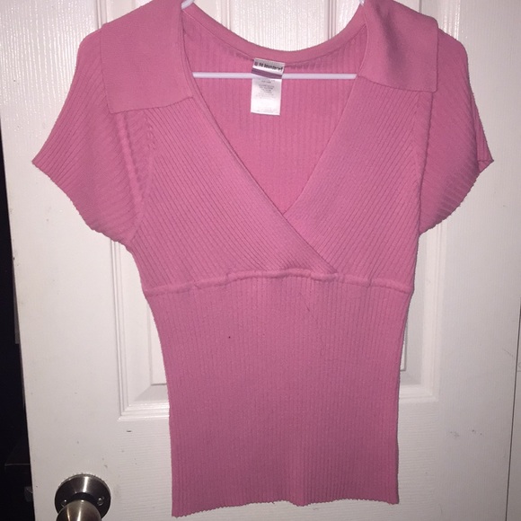 No Boundaries Tops - Pink carousel shirt